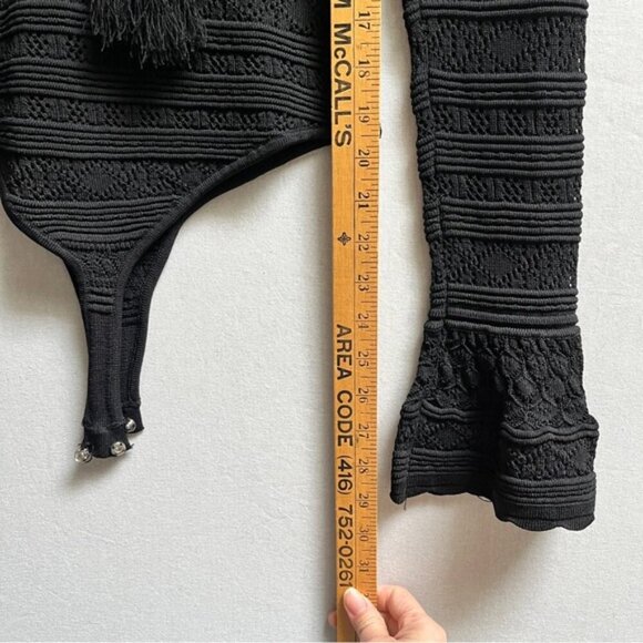 Olivaceous Womens Black Long Sleeve Knitted Lace Bodysuit Sz S - Picture 9 of 9